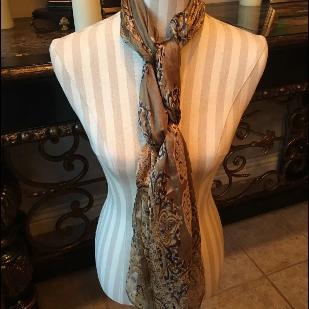 100% SILK Scarf NWOT